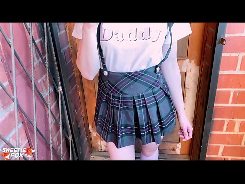 ❤️ Schoolgirl Mengisap penisnya dalam-dalam dan meniduri alih-alih kelas. ❤️❌ Sialan di porno id.pornochaturbate.ru ❤